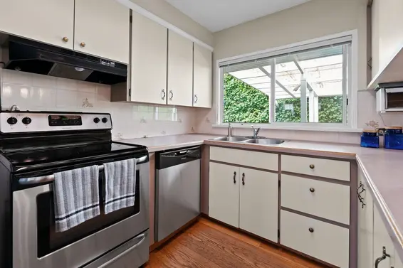 3455 Highland Boulevard, North Vancouver For Sale - image 10