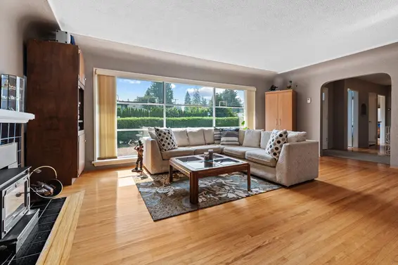 3455 Highland Boulevard, North Vancouver For Sale - image 3