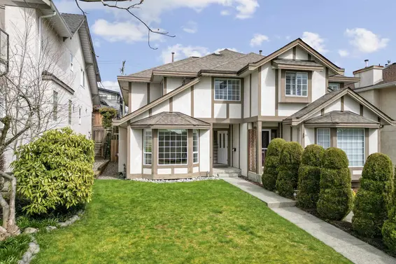 318 East 6th Street, North Vancouver