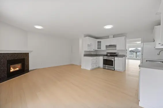 318 East 6th Street, North Vancouver For Sale - image 13
