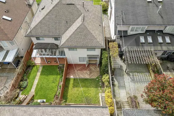 318 East 6th Street, North Vancouver For Sale - image 27