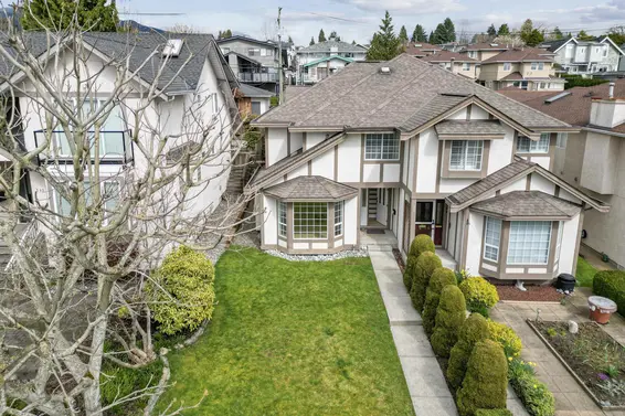 318 East 6th Street, North Vancouver For Sale - image 35