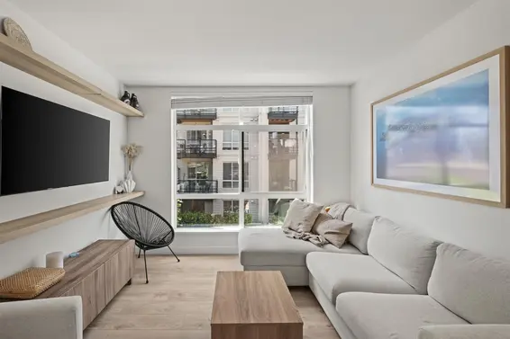 209 128 East 8th Street, North Vancouver For Sale - image 4