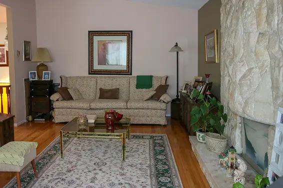 884 Calverhall Street, North Vancouver For Sale - image 12