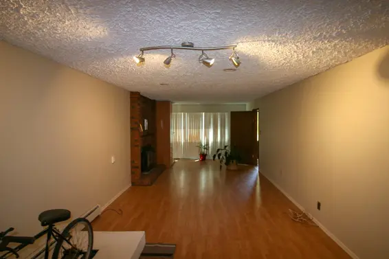 884 Calverhall Street, North Vancouver For Sale - image 16