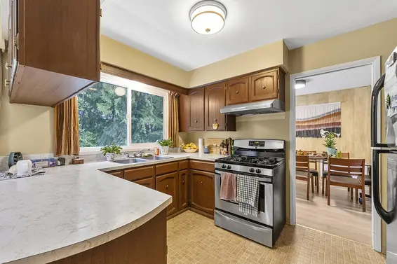 5178 Cliffridge Avenue, North Vancouver For Sale - image 13