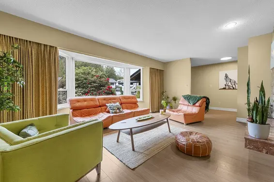 5178 Cliffridge Avenue, North Vancouver For Sale - image 8