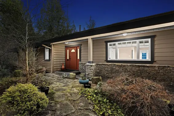 4641 Woodburn Road, West Vancouver
