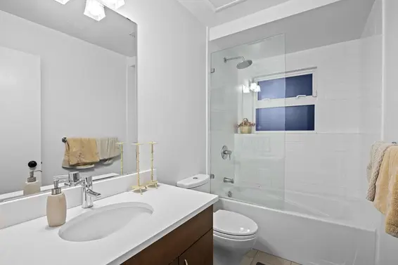 4641 Woodburn Road, West Vancouver For Sale - image 21