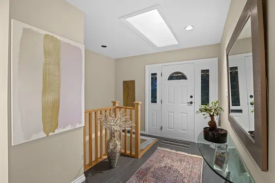 4641 Woodburn Road, West Vancouver For Sale - image 3