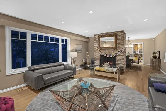 4641 Woodburn Road, West Vancouver For Sale - image 5