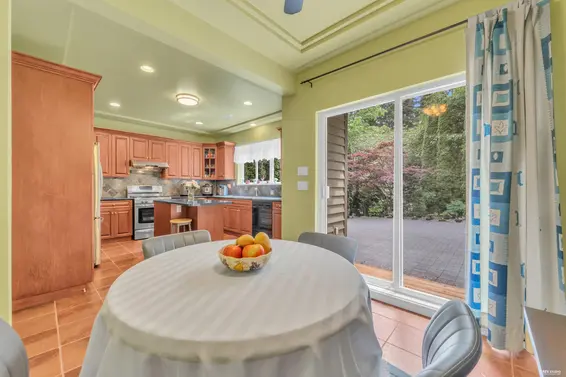 4317 Cliffmont Road, North Vancouver For Sale - image 12
