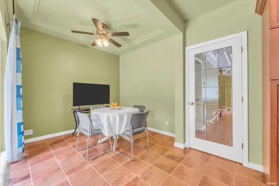 4317 Cliffmont Road, North Vancouver For Sale - image 13