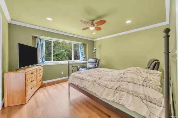 4317 Cliffmont Road, North Vancouver For Sale - image 16