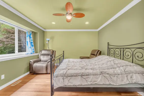 4317 Cliffmont Road, North Vancouver For Sale - image 17