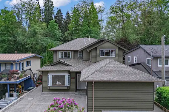 4317 Cliffmont Road, North Vancouver For Sale - image 26