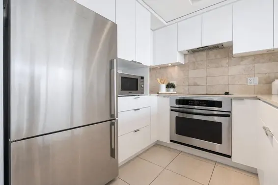 601 1320 Chesterfield Avenue, North Vancouver For Sale - image 10