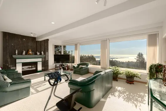 999 King Georges Way, West Vancouver For Sale - image 14