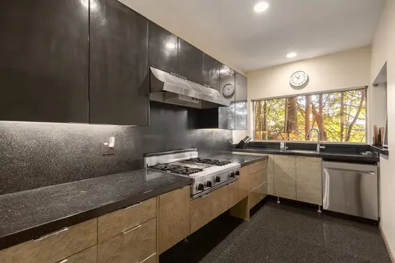 999 King Georges Way, West Vancouver For Sale - image 21