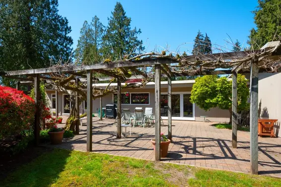 4136 Virginia Crescent, North Vancouver For Sale - image 32