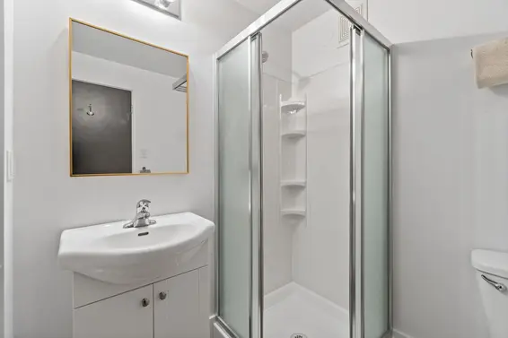 442 Monteray Avenue, North Vancouver For Sale - image 25