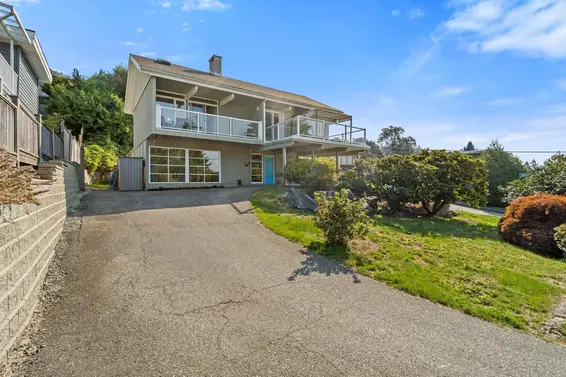 442 Monteray Avenue, North Vancouver For Sale - image 7