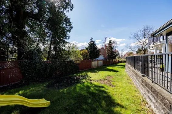 2094 Viewlynn Drive, North Vancouver For Sale - image 24