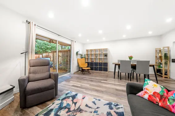 2315 Mountain Highway, North Vancouver For Sale - image 13