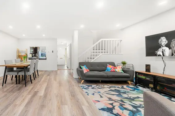 2315 Mountain Highway, North Vancouver For Sale - image 2