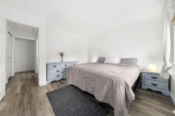 2315 Mountain Highway, North Vancouver For Sale - image 24