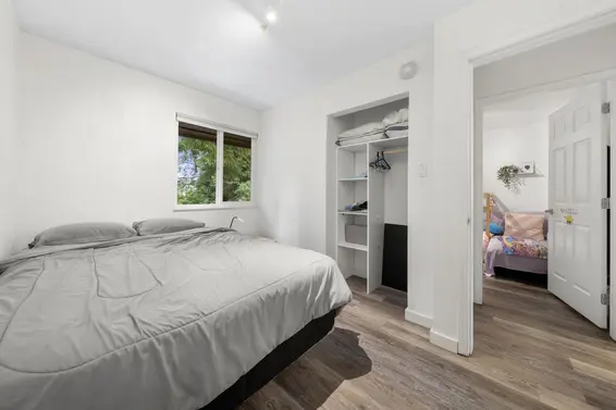 2315 Mountain Highway, North Vancouver For Sale - image 29