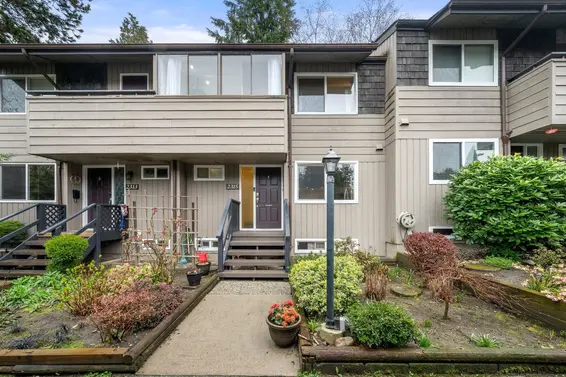 2315 Mountain Highway, North Vancouver For Sale - image 39