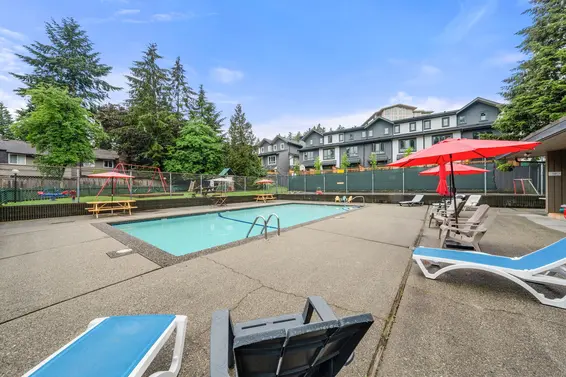 2315 Mountain Highway, North Vancouver For Sale - image 5