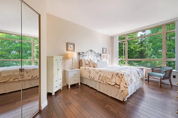 302 160 West Keith Road, North Vancouver For Sale - image 7