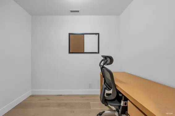 607 2780 Valley Centre Avenue, North Vancouver For Sale - image 8