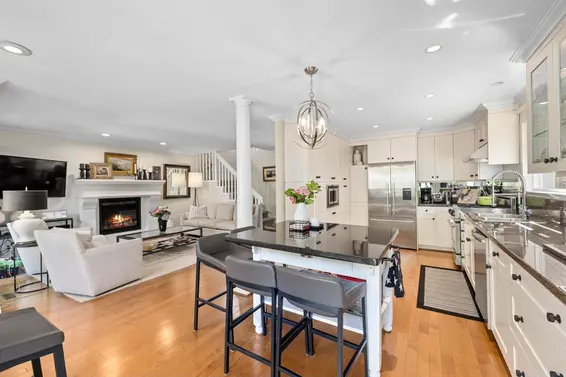 849 Riverside Drive, North Vancouver For Sale - image 12