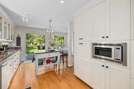 849 Riverside Drive, North Vancouver For Sale - image 15