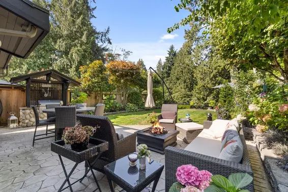 849 Riverside Drive, North Vancouver For Sale - image 26