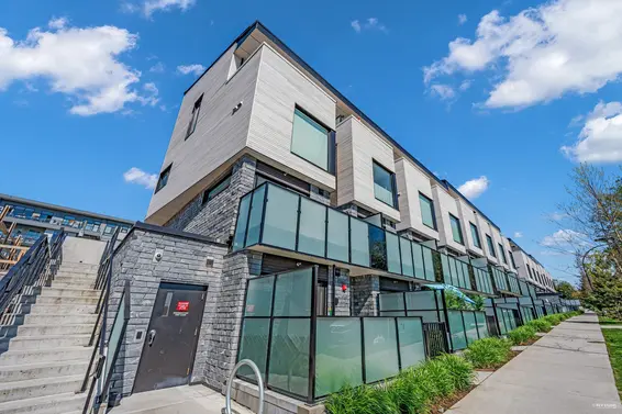 116 650 East 2nd Street, North Vancouver For Sale - image 2