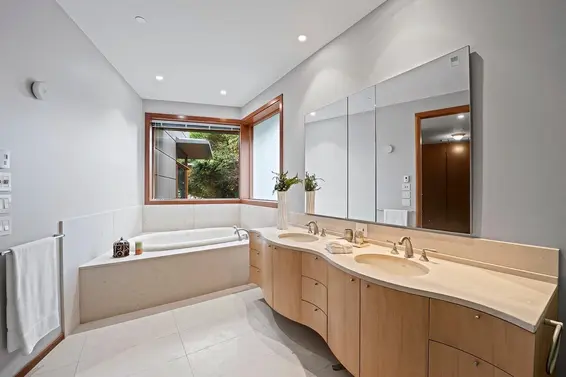 1460 Chartwell Drive, West Vancouver For Sale - image 20