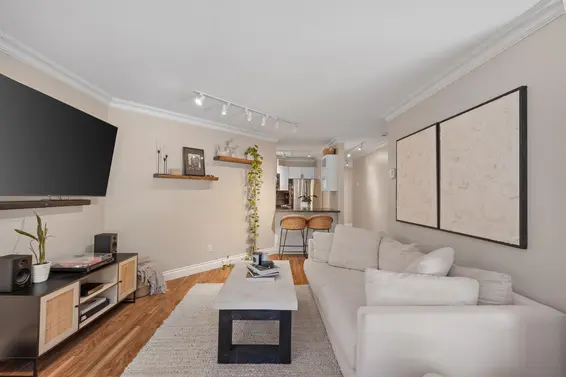 102 123 East 6th Street, North Vancouver For Sale - image 5