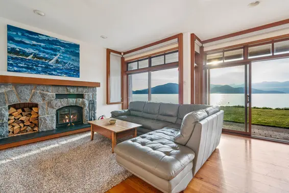 290 Lions Bay Avenue, Lions Bay For Sale - image 15
