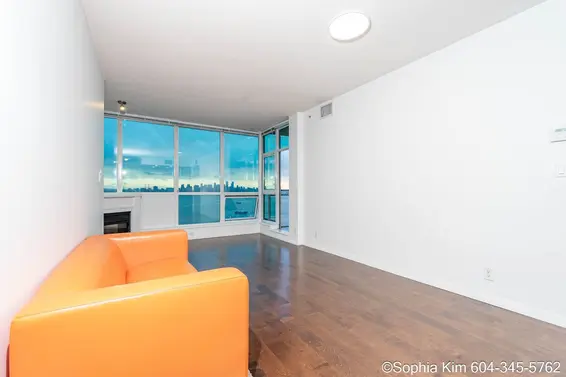 2004 188 East Esplanade, North Vancouver For Sale - image 13