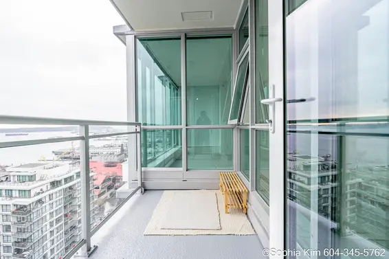 2004 188 East Esplanade, North Vancouver For Sale - image 14