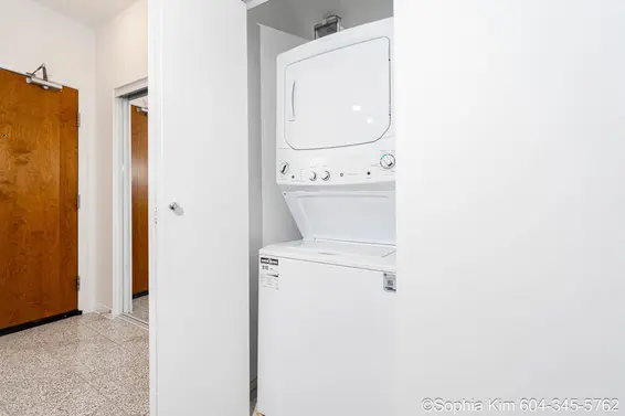 2004 188 East Esplanade, North Vancouver For Sale - image 35