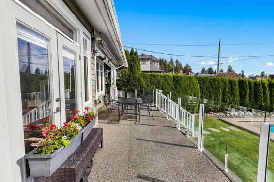 1197 Fulton Avenue, West Vancouver For Sale - image 35