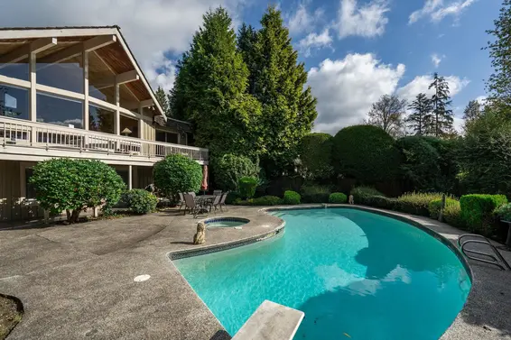 1192 Chartwell Crescent, West Vancouver For Sale - image 36