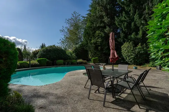 1192 Chartwell Crescent, West Vancouver For Sale - image 37