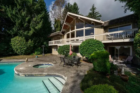 1192 Chartwell Crescent, West Vancouver For Sale - image 7