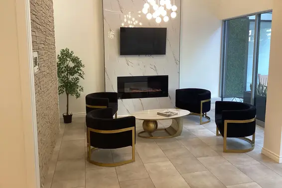 307 2024 Fullerton Avenue, North Vancouver For Sale - image 17